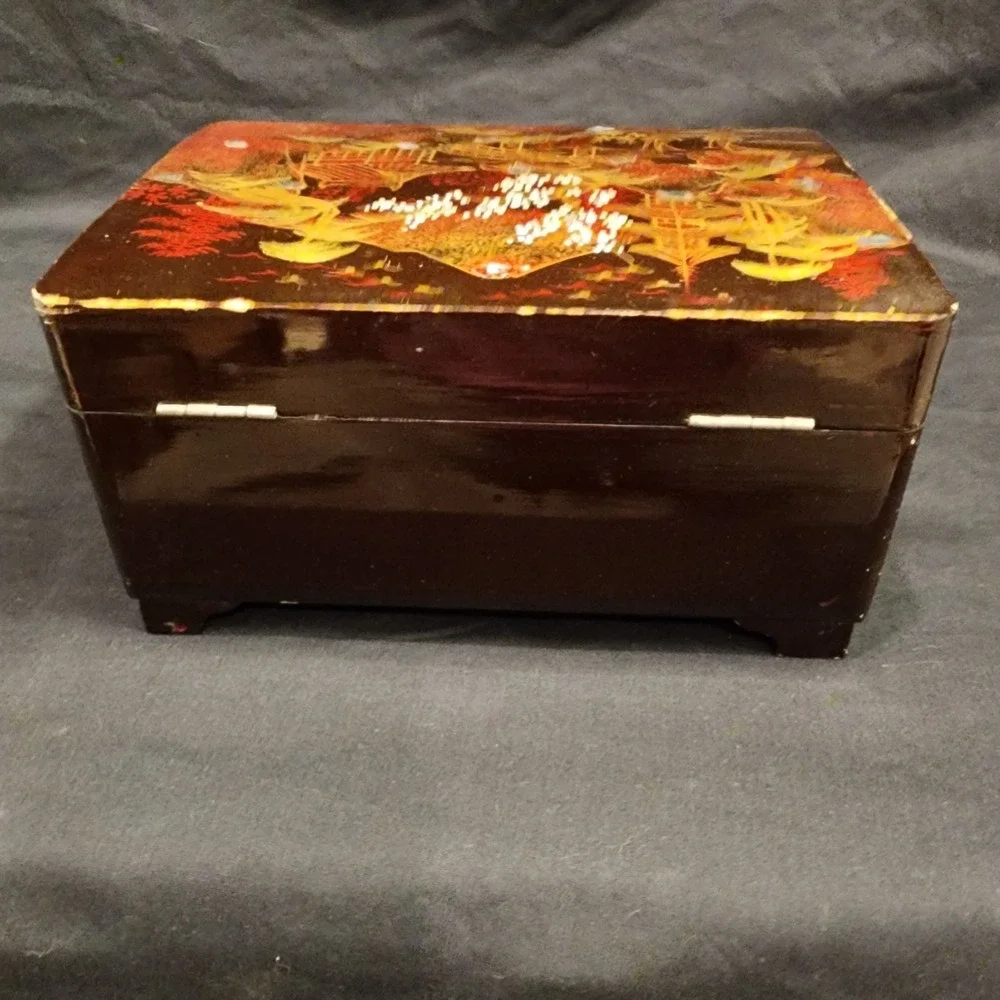 Vintage Japanese Black Lacquered Music Jewelry Box Mother Of Pearl Painted Works